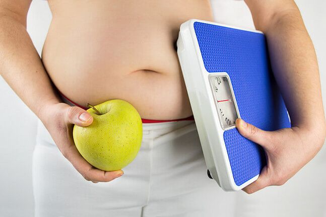 Príprava na chudnutie zahŕňa váženie a zníženie denných kalórií. 